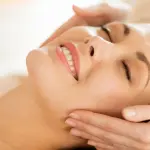 Trattamenti viso antietà per le rughe: le principali cause di invecchiamento cutaneo